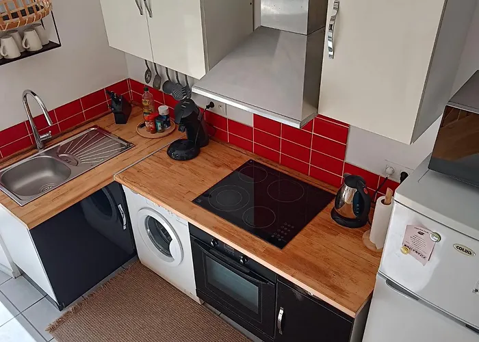 Les Lits De Montbel Дом отдыха *